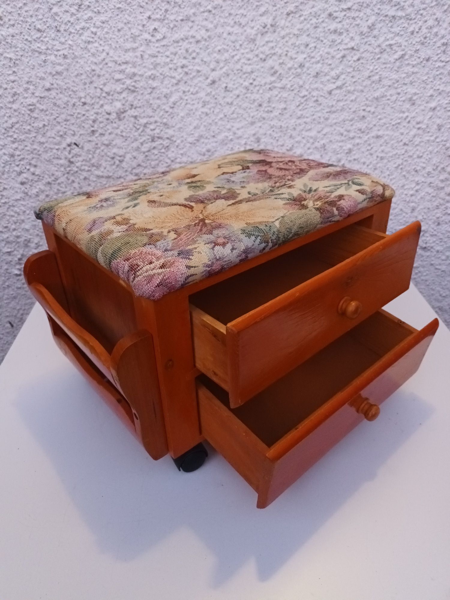 Banqueta otomana apoio para os pés