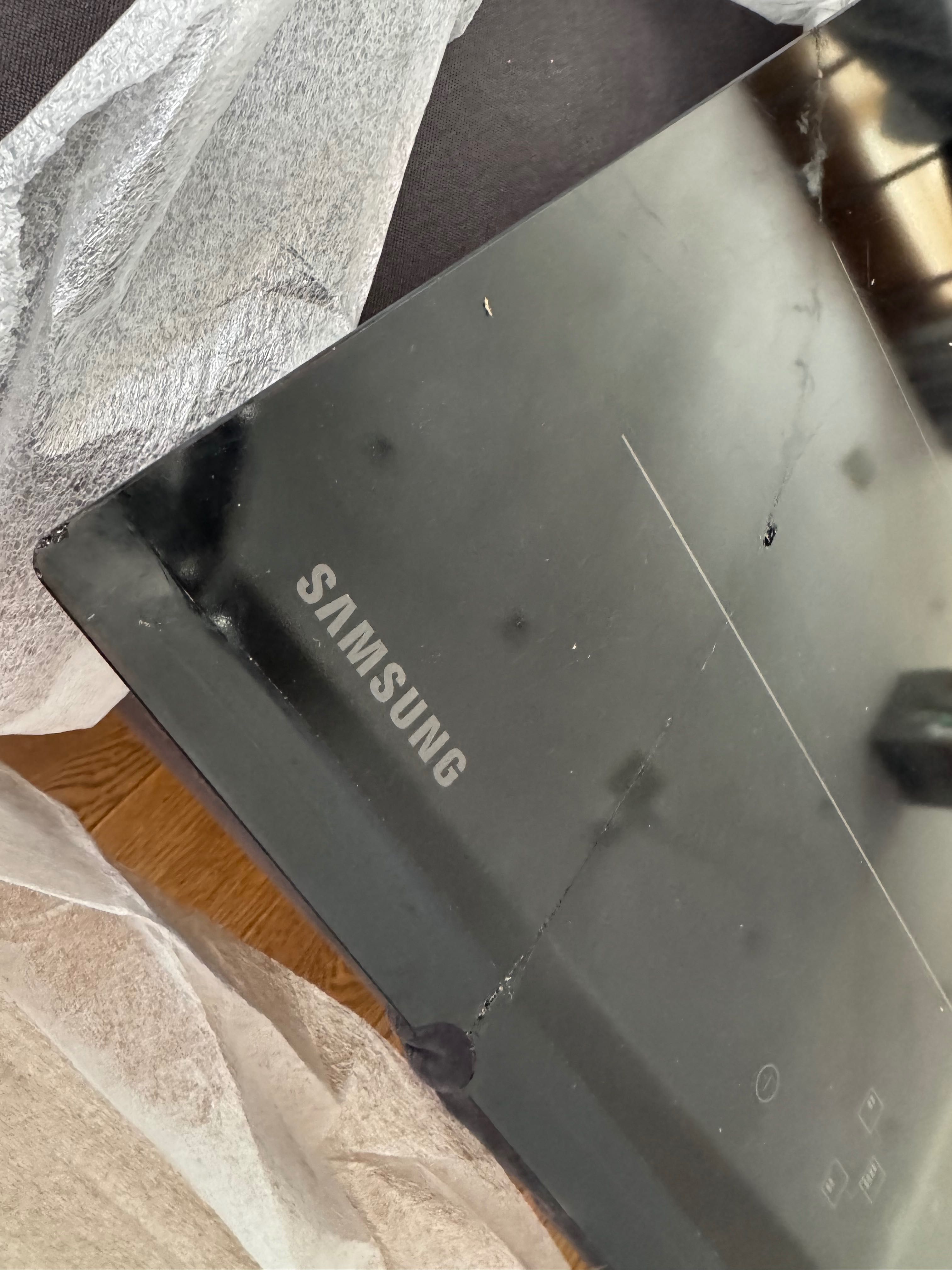 Płyta Indukcyjna Samsung zbite szkło ale działa