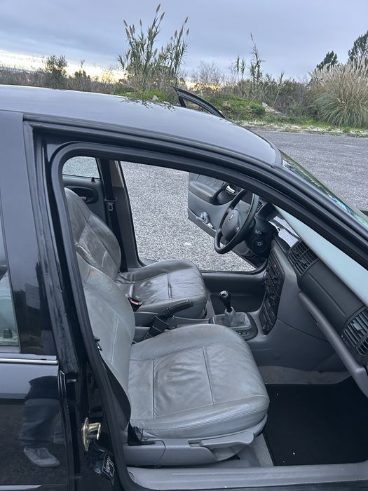 Opel vectra B 1.6i 16V