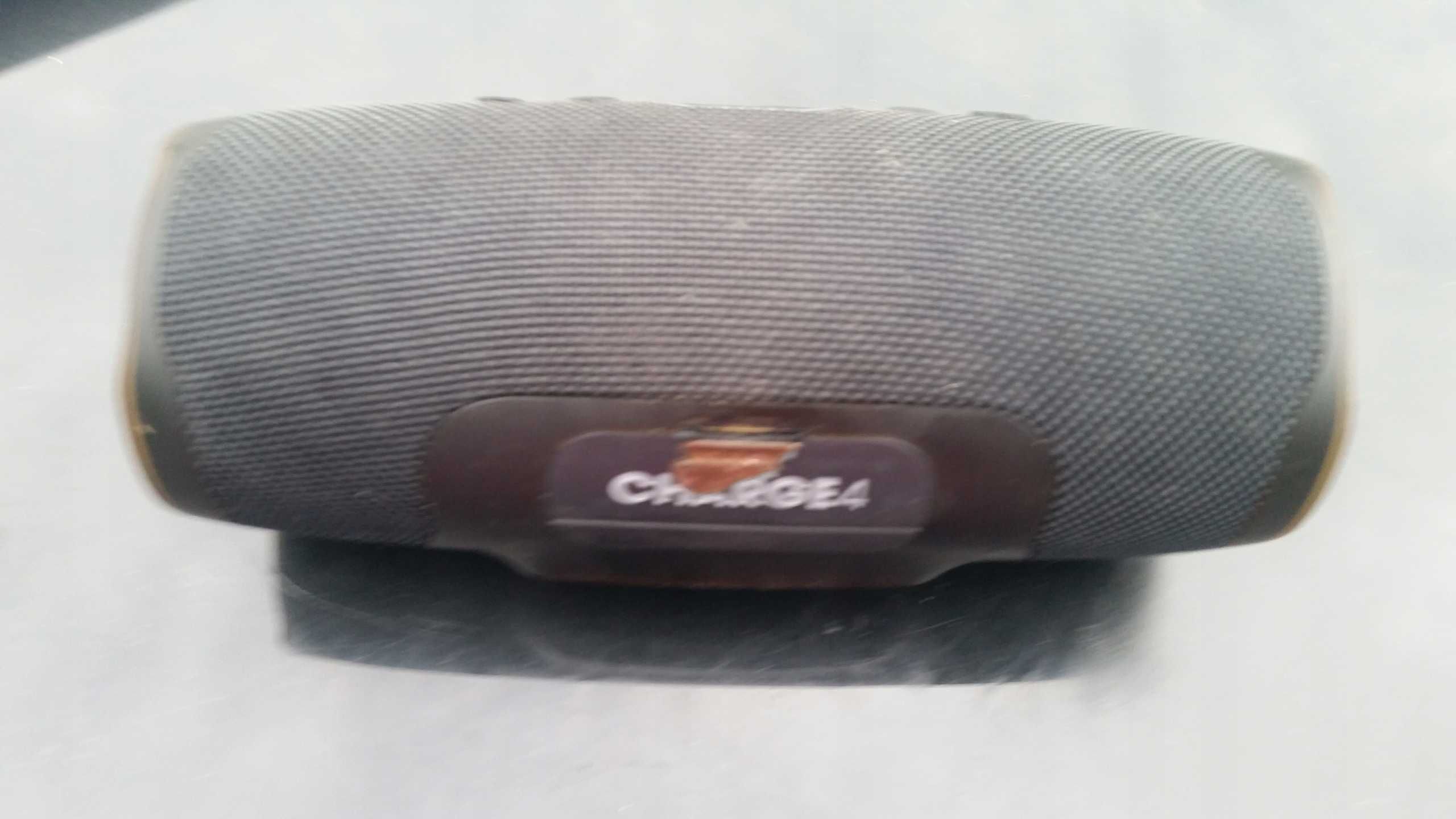 Głośnik przenośny JBL Charge 4 czarny