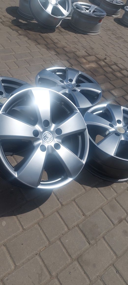 Диски wolkswagen toureg AUDI Q7  туарег ауді q7  5×130 18