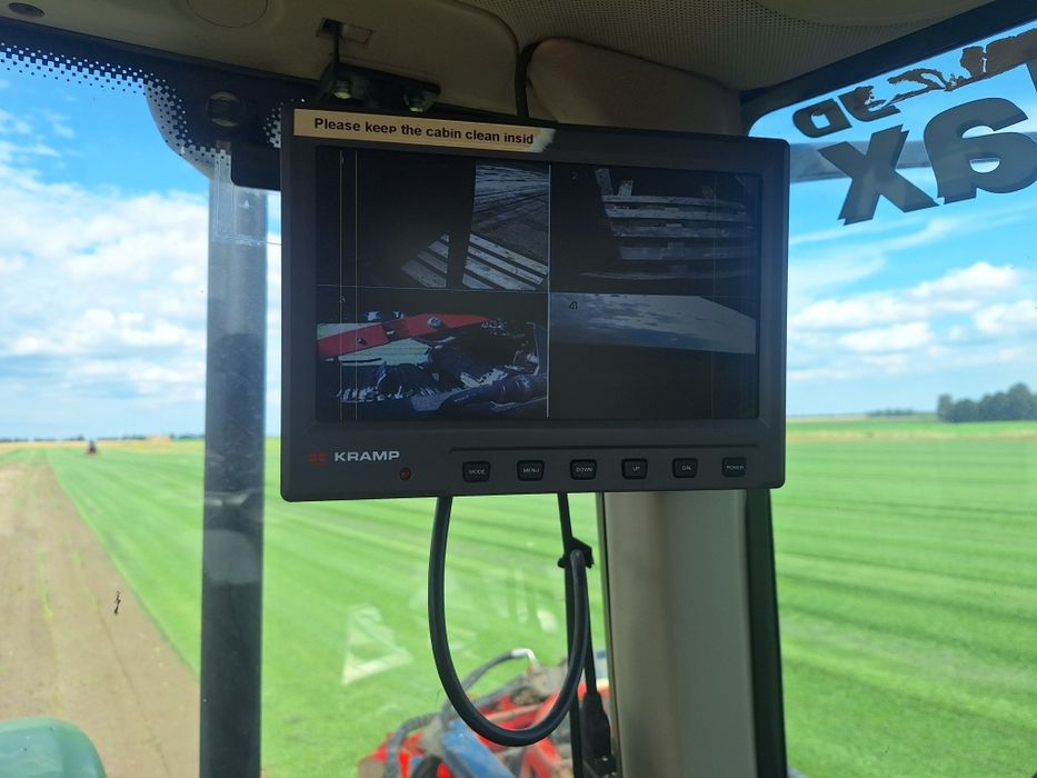 Kombajn do trawy w rolkach Brouwer Robomax JD