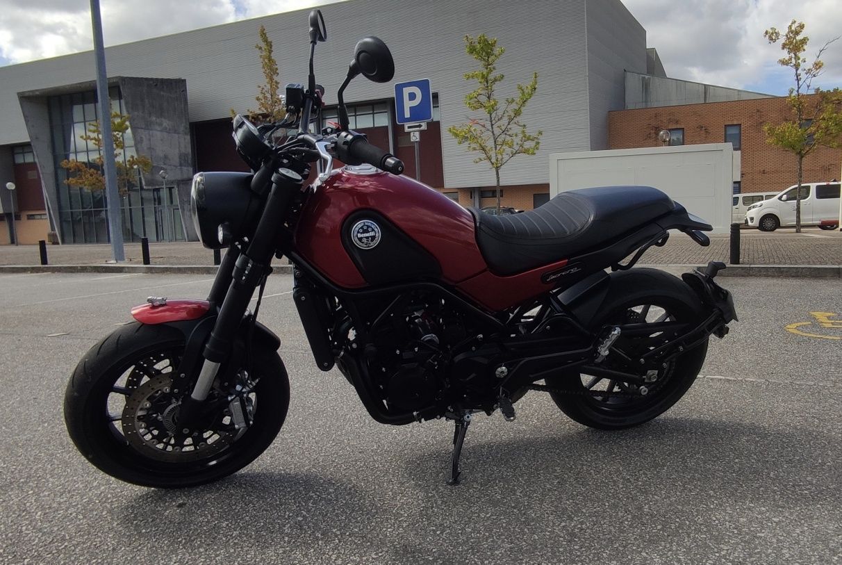 Benelli leoncino 500 - linda, como nova e sem nada a fazer
