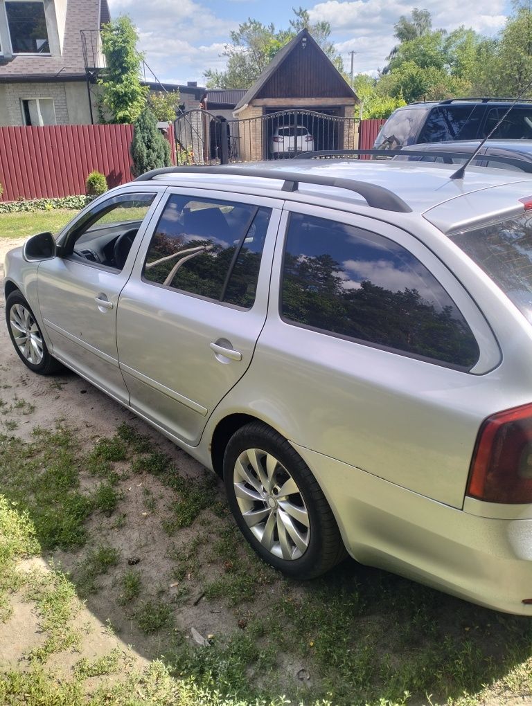 Продам Шкода Октавія А5 1.9D.