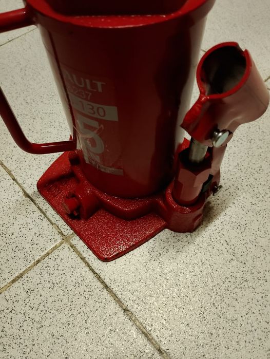 Macaco hidráulico de garrafa