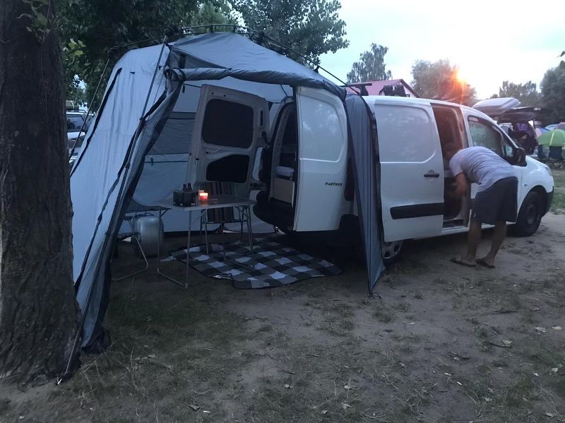 Namiot samochodowy tylny oceancross apache do minivanów