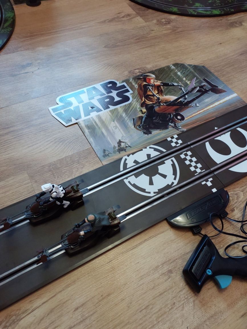 Tor wyścigowy STAR WARS 1:32 Battle of Endor Scalextric