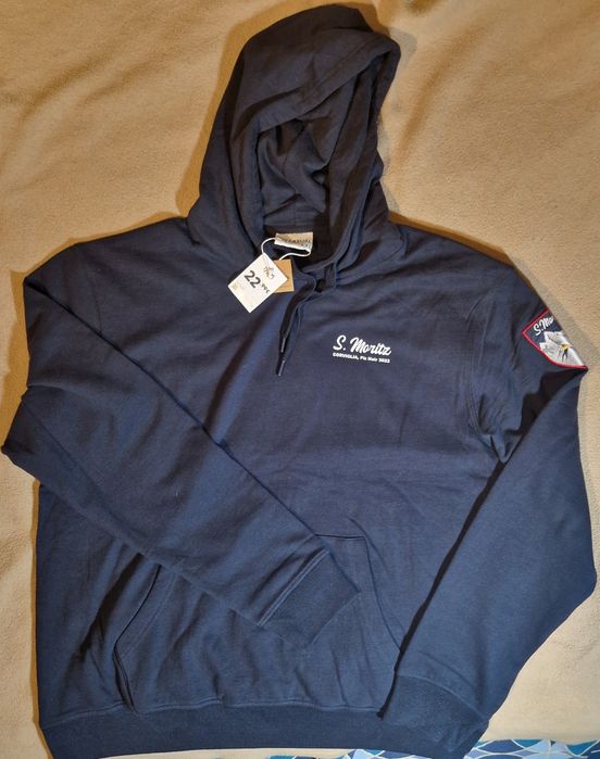 Camisolas com capuz desportivas novas xxl 3xl
Camisola no primeira fot