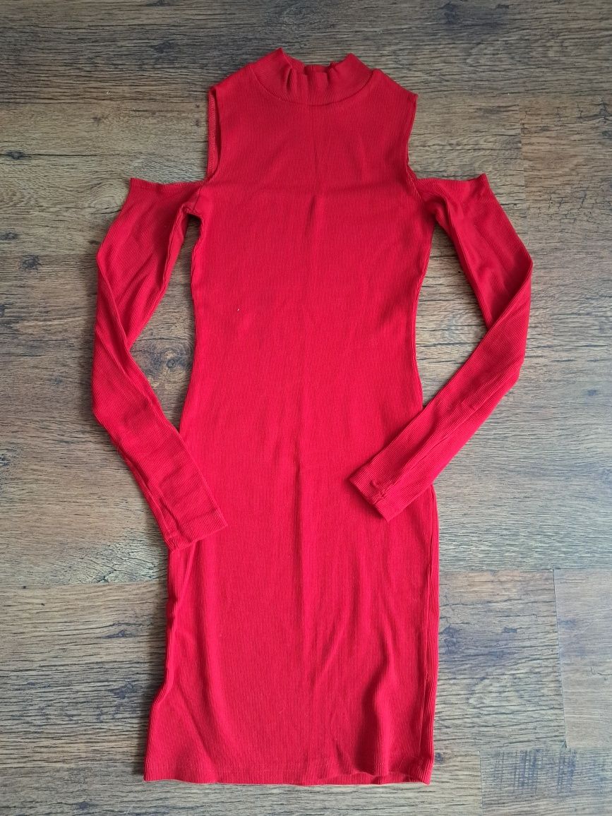 Czerwona sukienka Wassyl