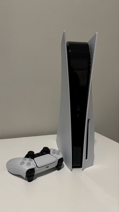 PlayStation 5 (PS5) + біла консоль