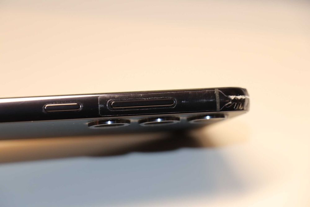 Samsung Galaxy S23 8/128GB Phantom Black S911B/DS! Сотояние НОВОГО!!