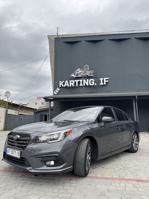Продам Subaru Legacy 2018 рік