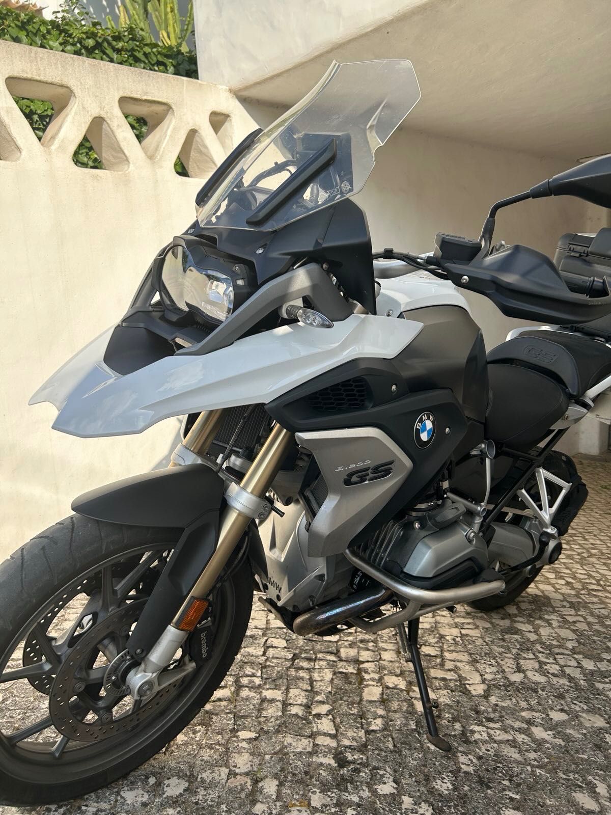 BMW R1200 GS (2017)  • 1º Dono • 19.200 km • Full Extras