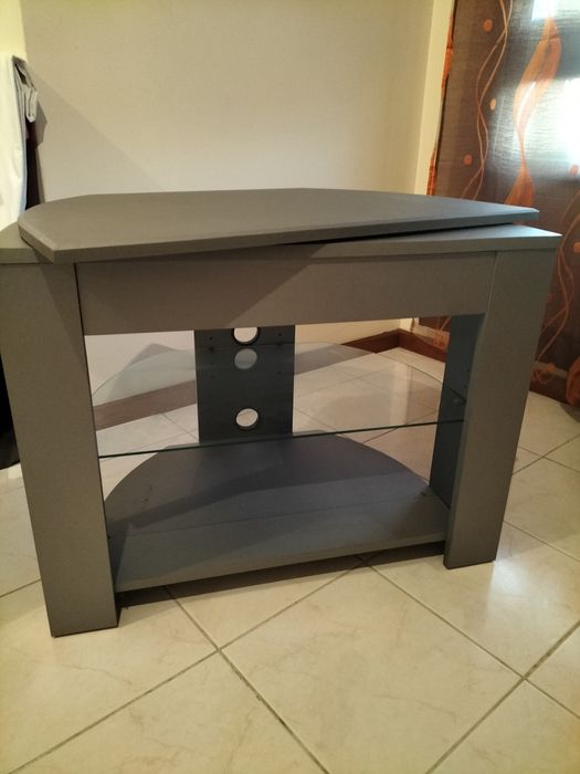 Móvel giratório de TV