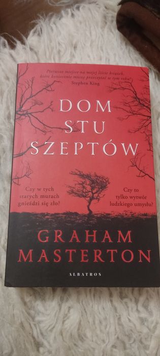 Dom stu szeptów Graham Masterton