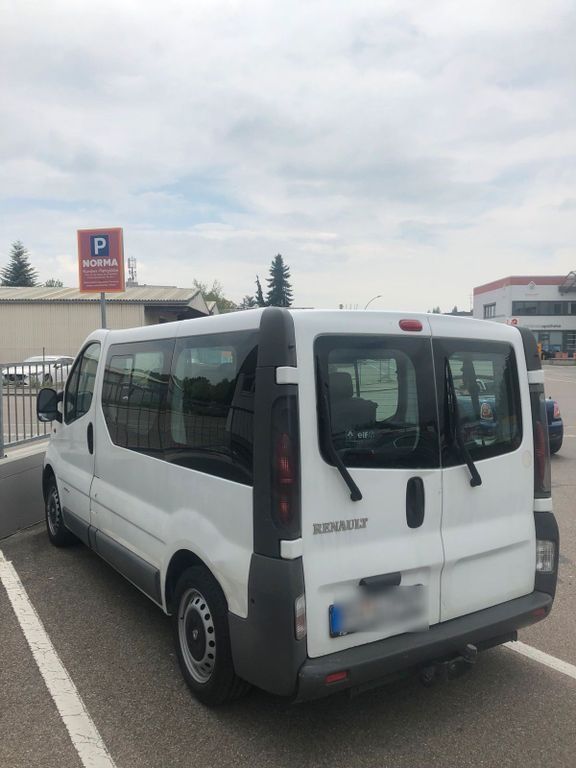 Продам Renault Trafic 2005 года