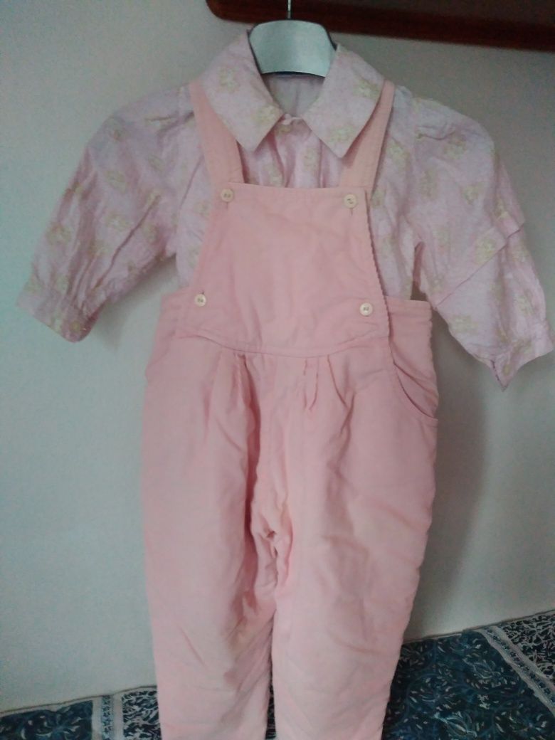 Jardineiras + camisa