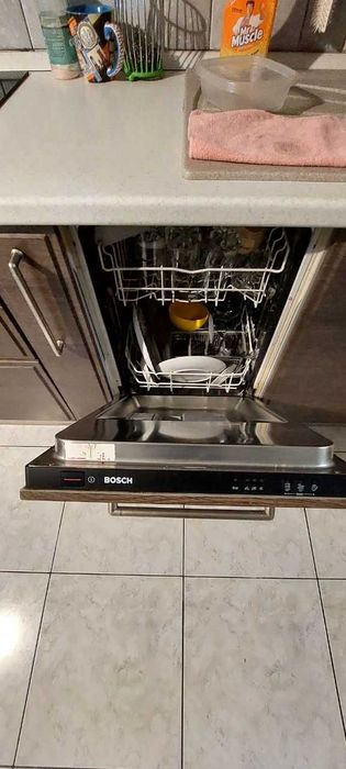 ВПЕРШЕ здається простора сучасна  двокімнатна по вул.  Т. ЯБЛОНСЬКОЇ !