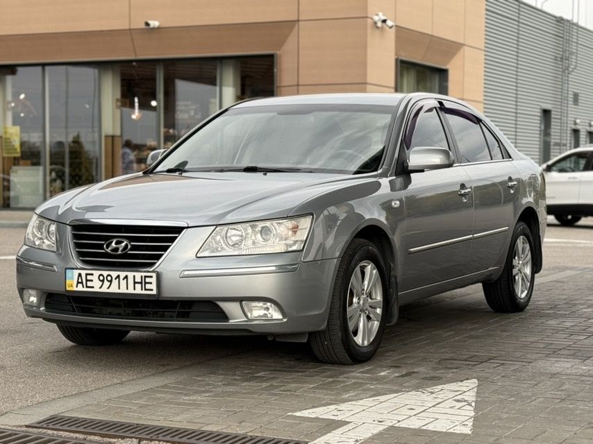 Продам Hyndai Sonata 2.0i automat 2008