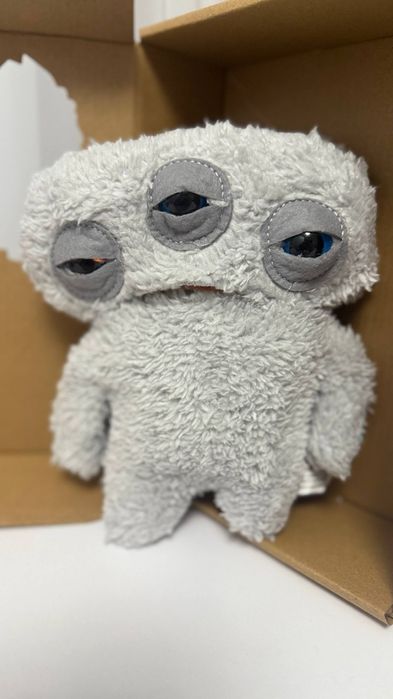 Продам дитячі грашки фуглери