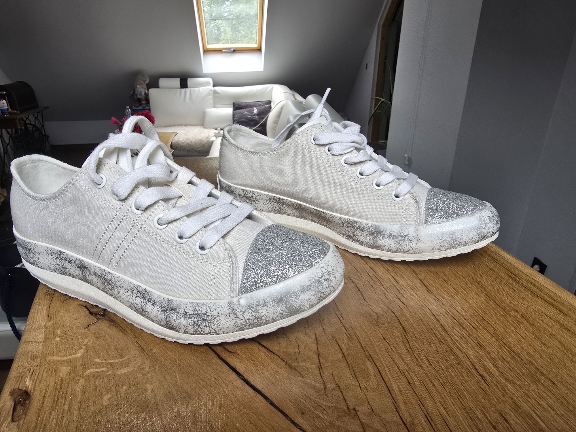 Buty damskie Walkmaxx rozmiar 37