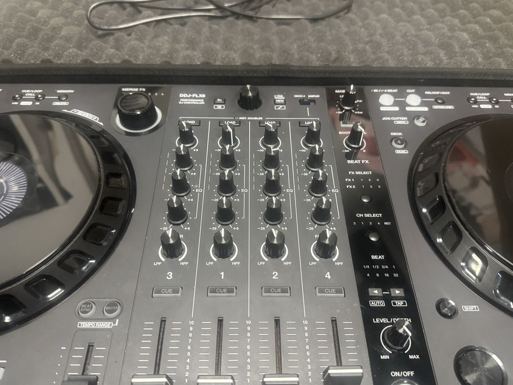 Konsola Pioneer DDJ FLX-6