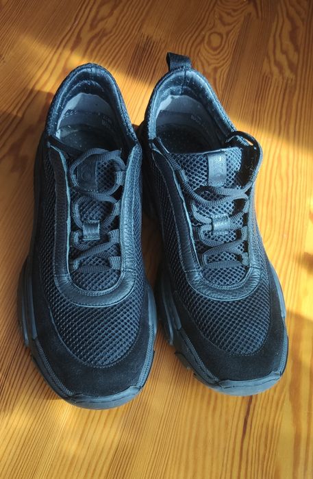 Кросівки      РКО