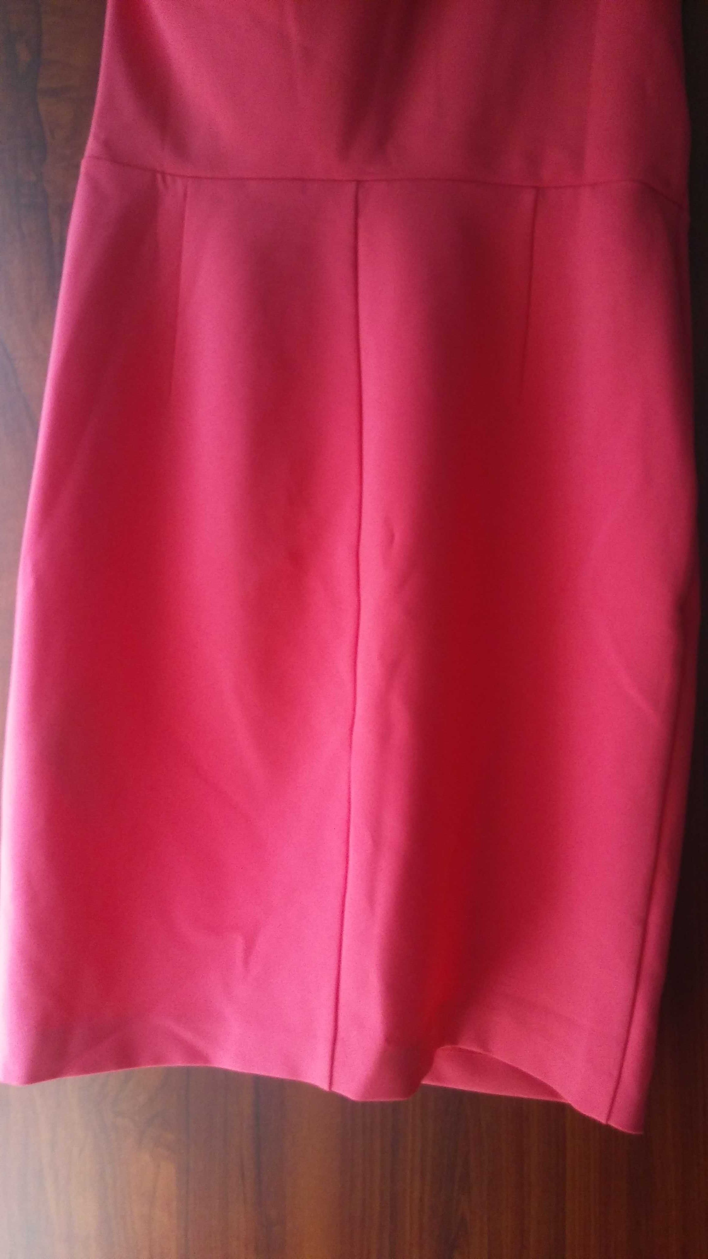 Sukienka Guess czerwona karmin