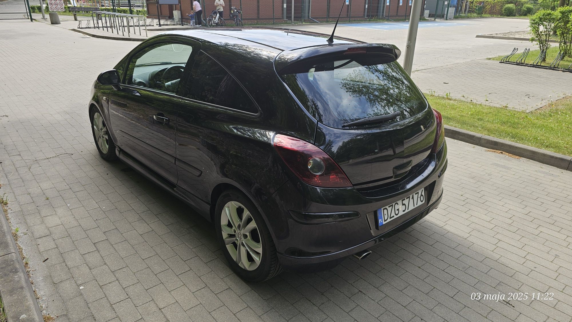 Corsa D 1.7 opc line