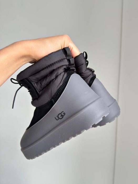 оригінальні чоловічі UGG Classic Mini Lace-Up Weather Boot