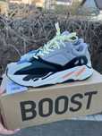 Adidas Yeezy Boost 700 V1 Wave Runner OG sneakersy buty szare 42 2/3