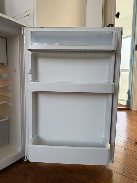 Frigorifico Pequeno / Fridge