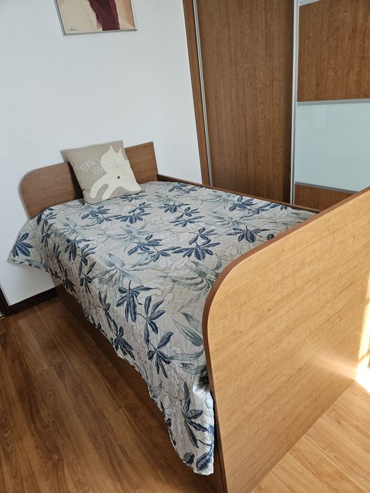 Cama em excelente estado