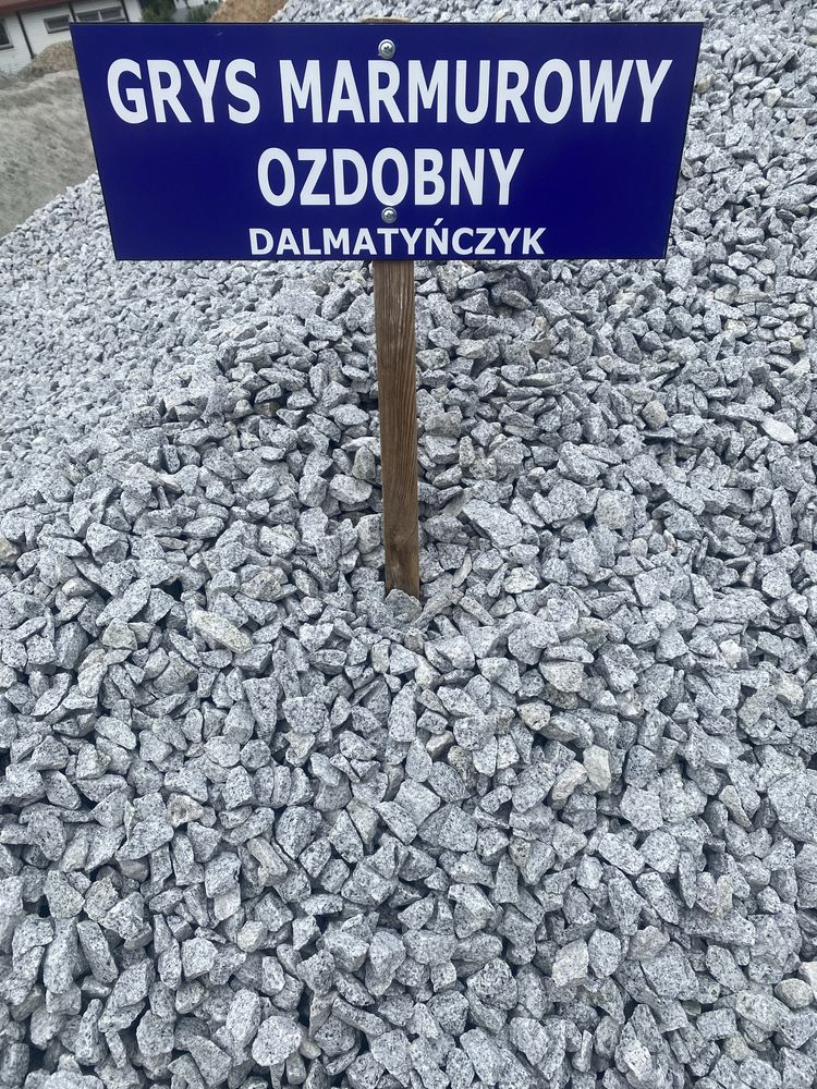 Żwir,dolomit,piasek ziemia, torf, transport