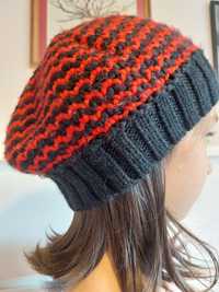 Gorro GAP, Tamanho único, preto e vermelho, Excelente estado