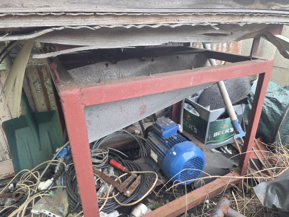 Piła do drzewa krajzega nowa 3kw 3fazy