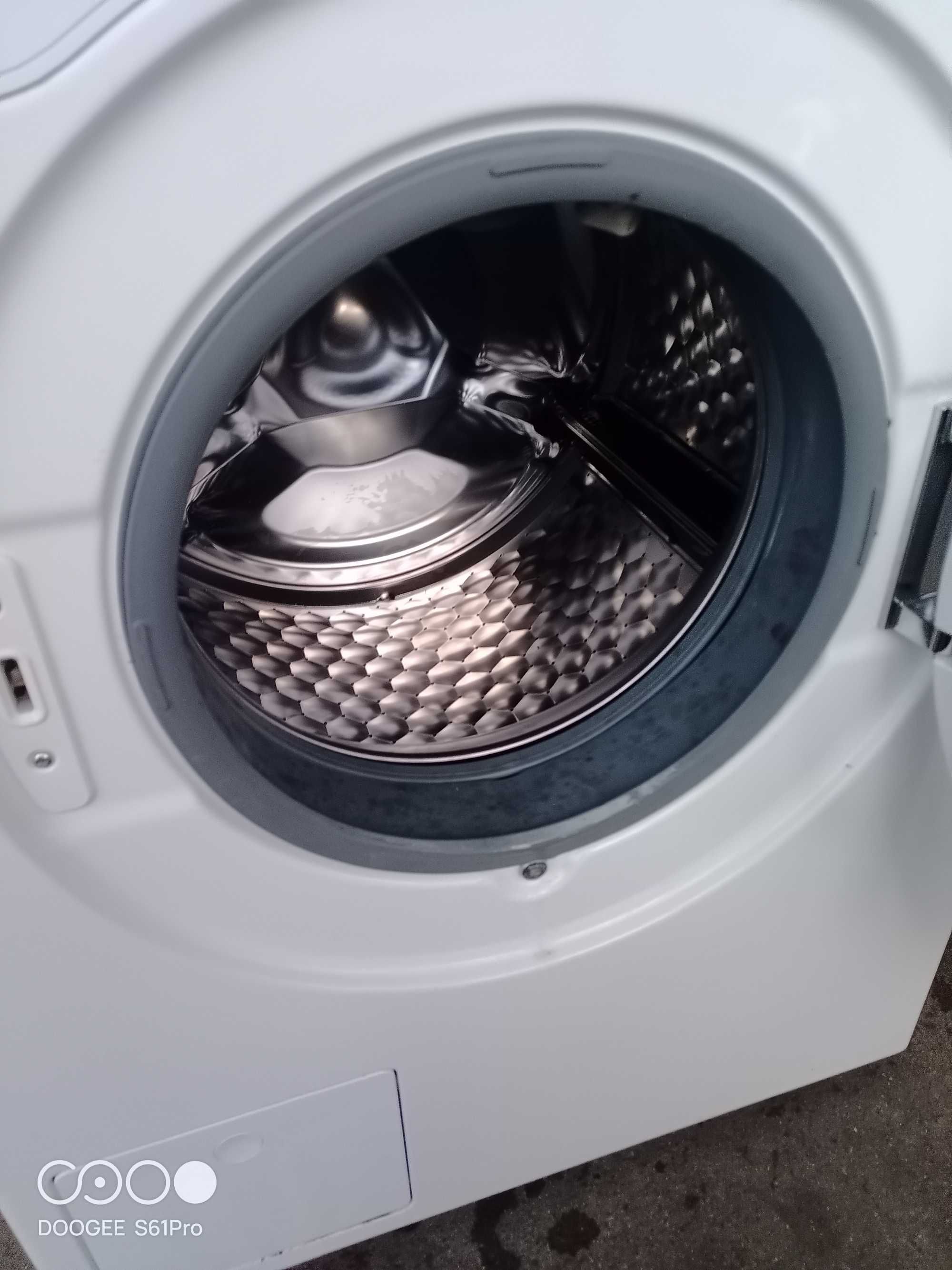 Pralka miele WDB020