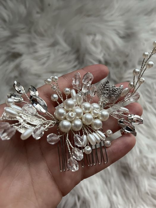 Ślubna ozdoba do włosów