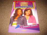 Livro "High School Musical- Histórias de East High"