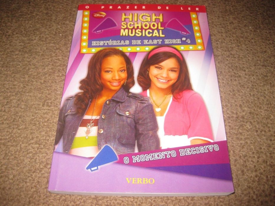 Livro "High School Musical- Histórias de East High"