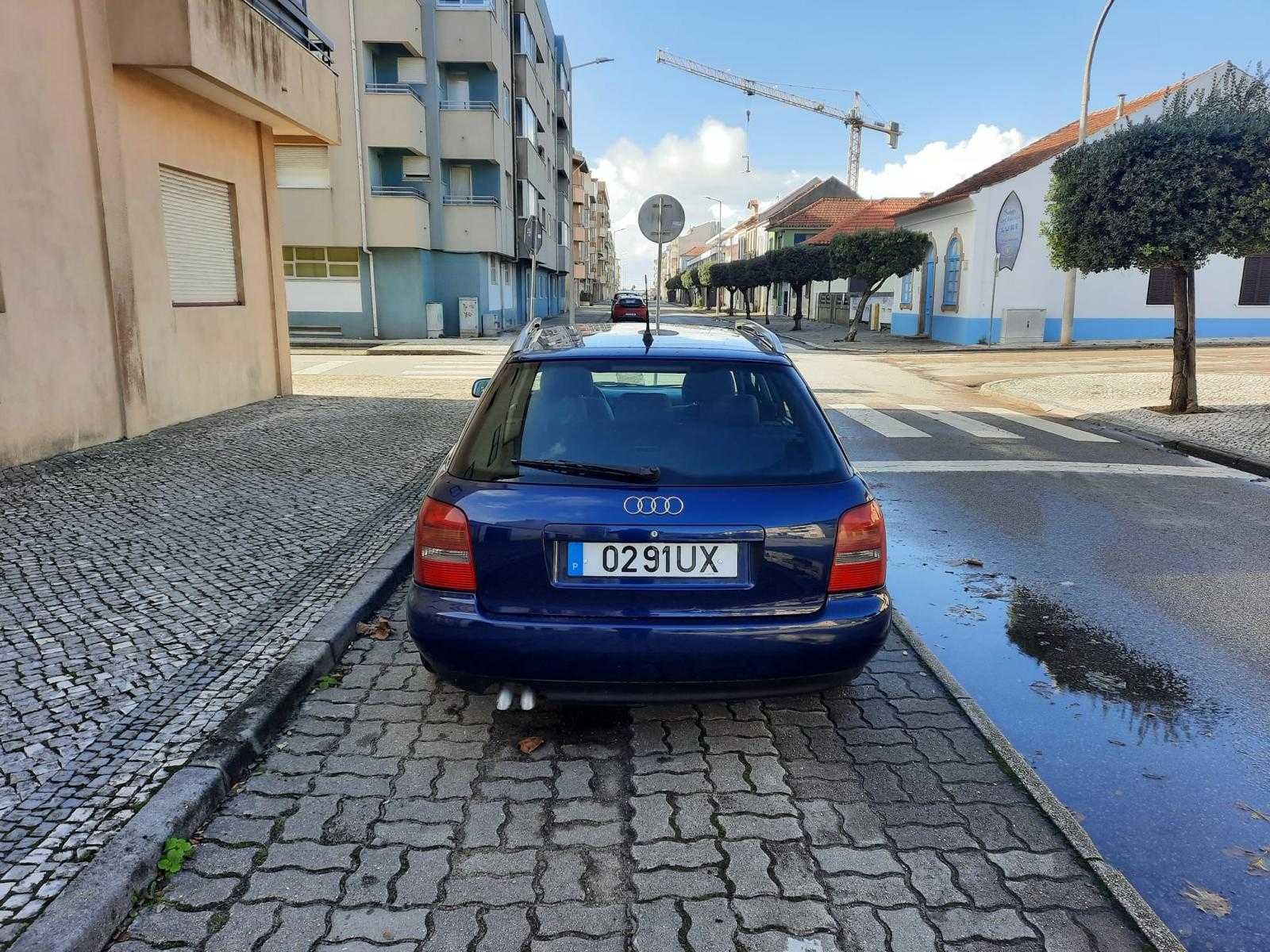 Segue para venda Audi A4 b5