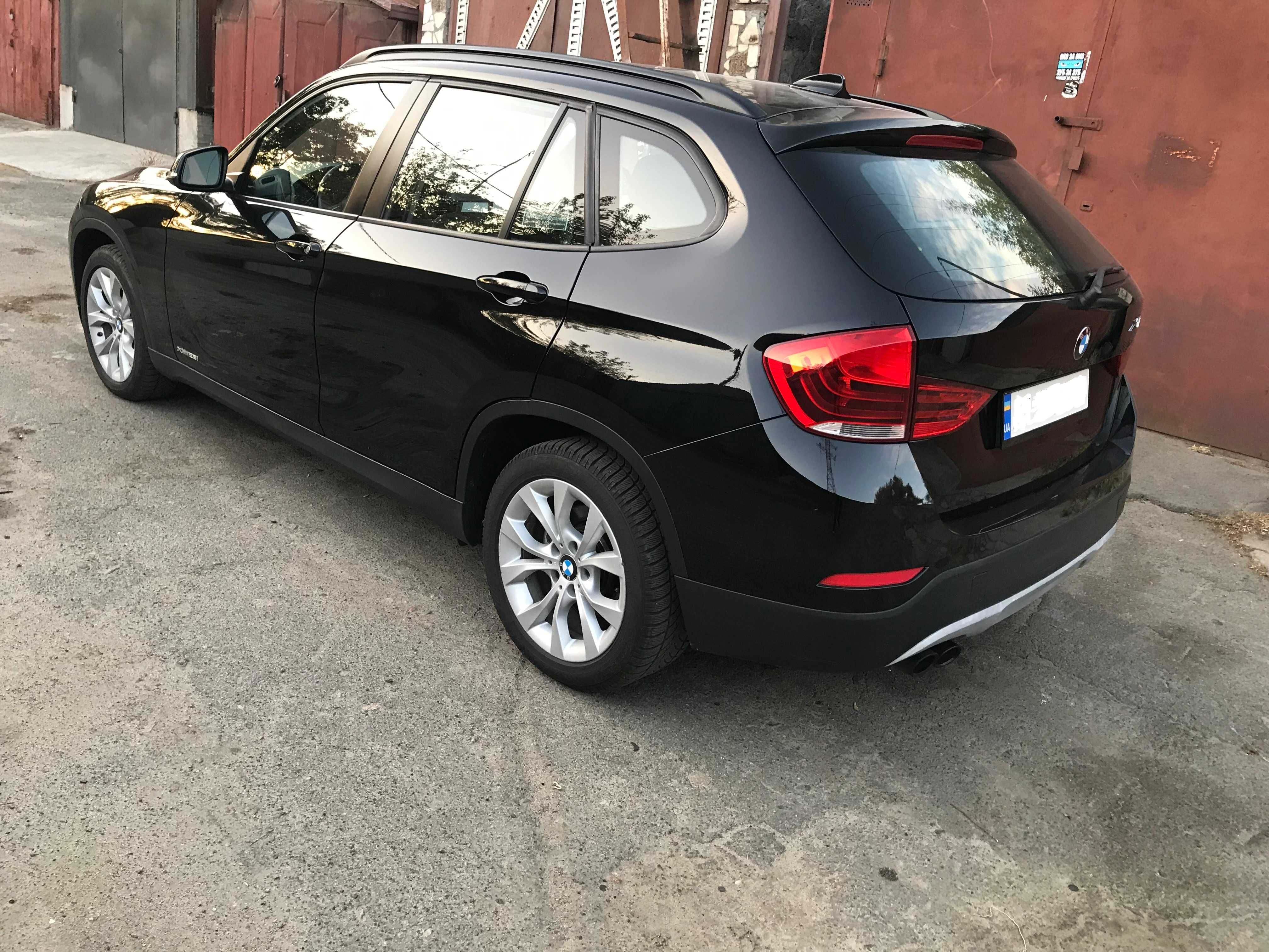 BMW X1 2014 28i AT X-DRIVE