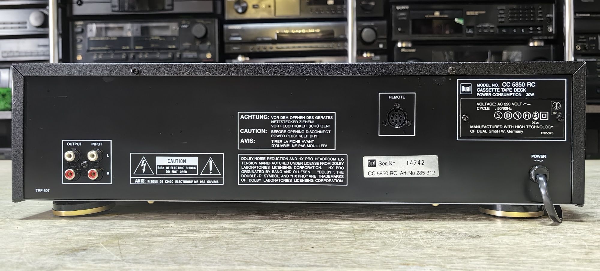 Касетний програвач Dual CC5850