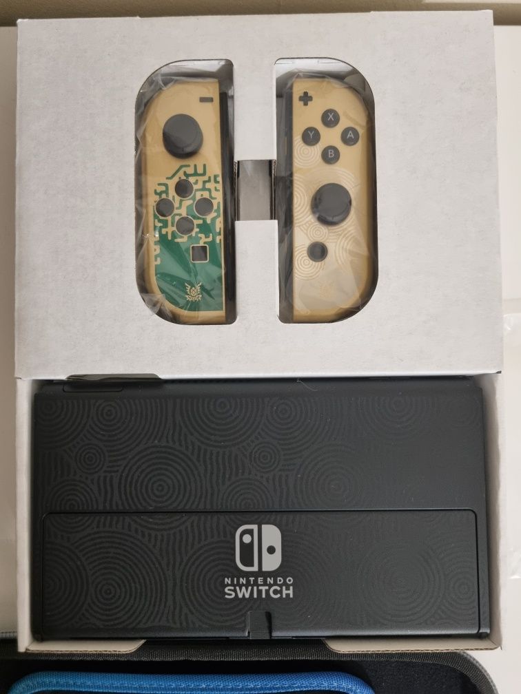 Nintendo Switch OLED - Limited Zelda Editition