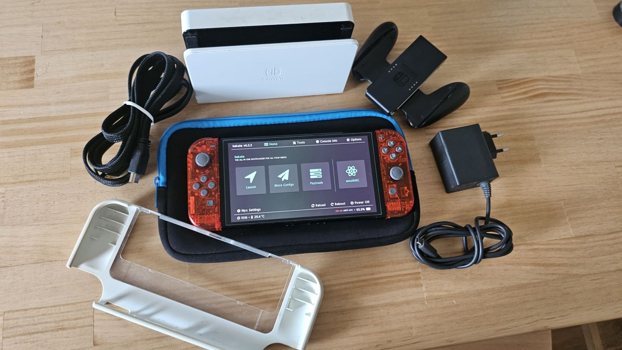 Nintendo switch oled completo desbloqueada