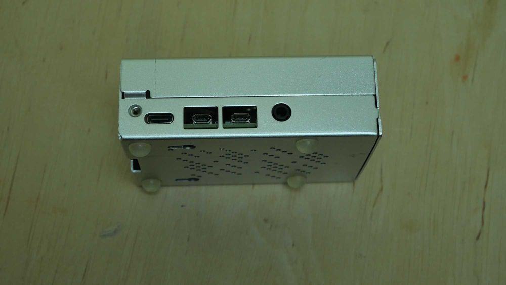 Raspberry Pi 4b 4gb + obudowa z wiatrakiem + zasilacz + microSD 64gb