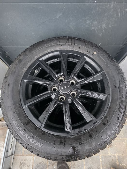 Koła zimowe Toyota yaris xp210