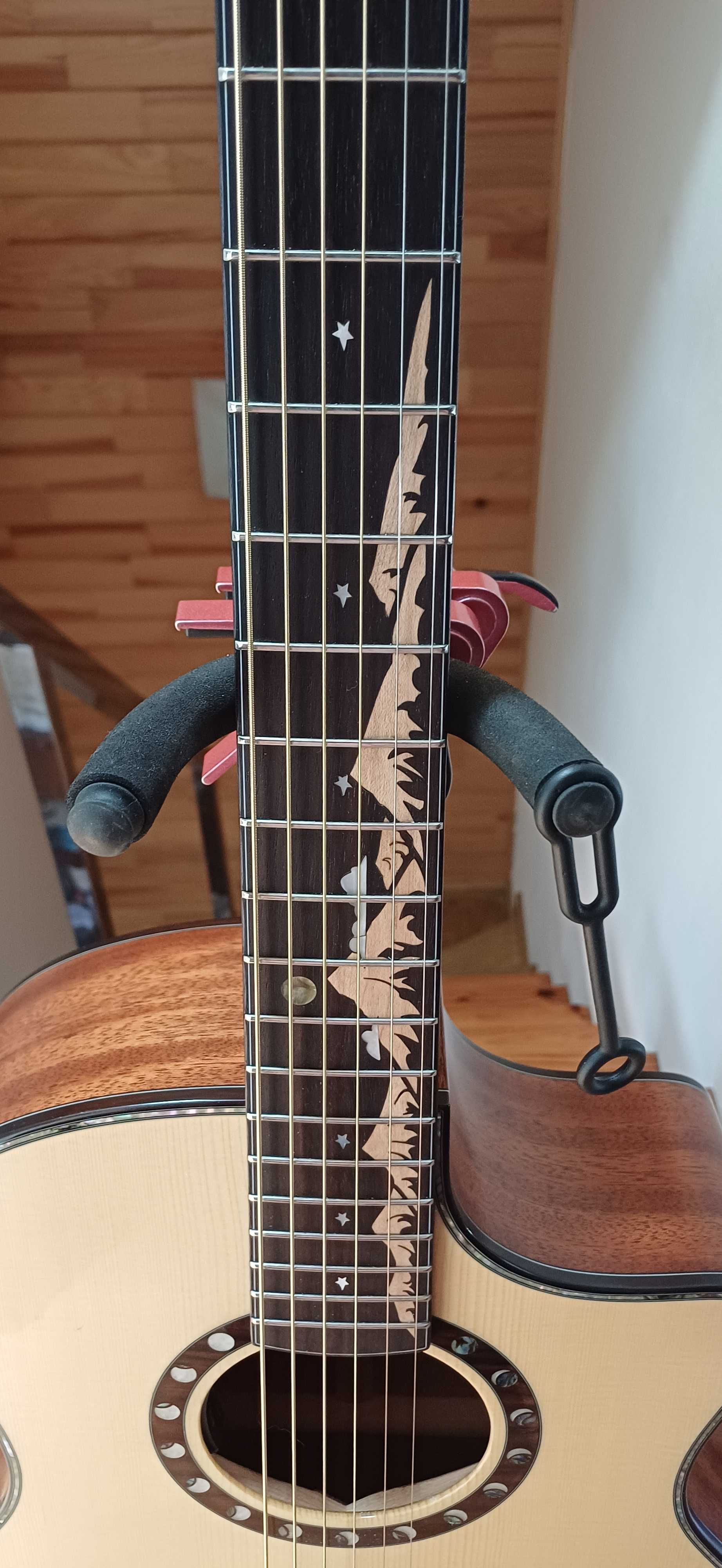 GUITARRA CRAFTER MLG MAHO  CE s marcas  uso  imaculada valor 900 €
