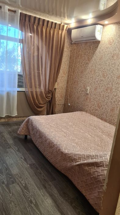 Сдам жильё в центре Павлограда посуточно