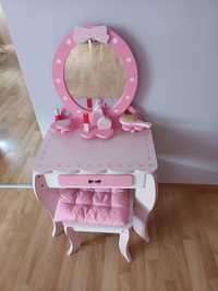 Toaletka dla dziewczynki drewniana